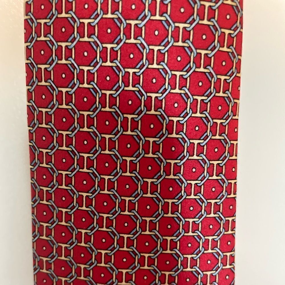 Bloomingdale’s Men’s Store Tie - red - excellent condition